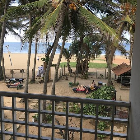 Dephani Beach Hotel เนกอมโบ ภายนอก รูปภาพ