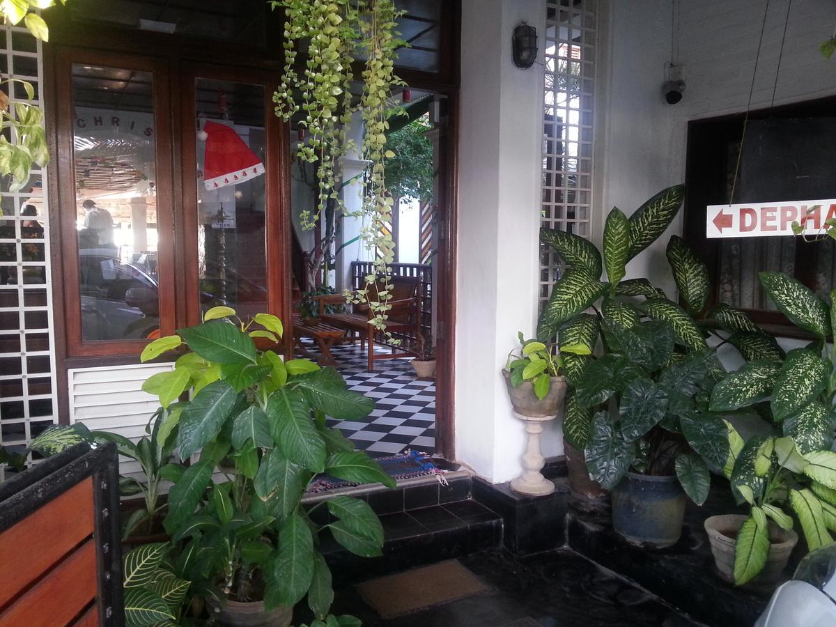 Dephani Beach Hotel เนกอมโบ ภายนอก รูปภาพ