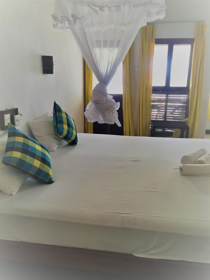 Dephani Beach Hotel เนกอมโบ ภายนอก รูปภาพ